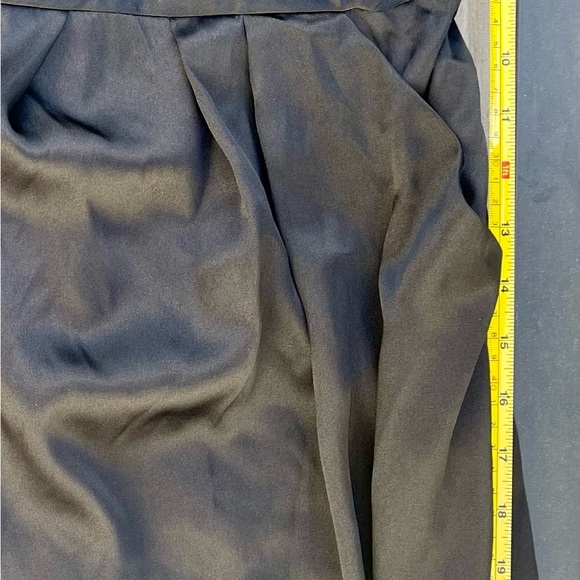 David's bridal black Short Charmeuse Dress with Ruched Waist & Pockets size 8 - Picture 3 of 5